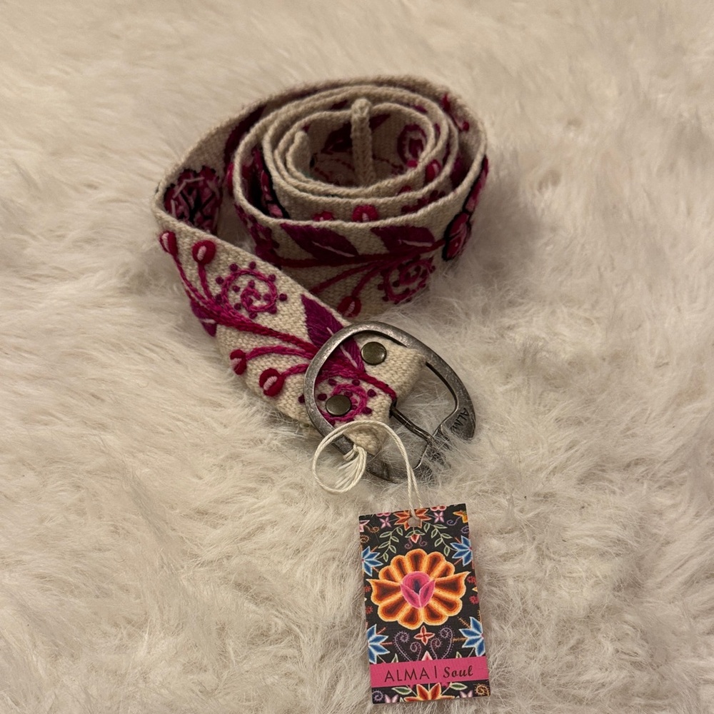 Alma/Soul Pink/Black/Cream Embroidered Handmade Belt Size L NWT